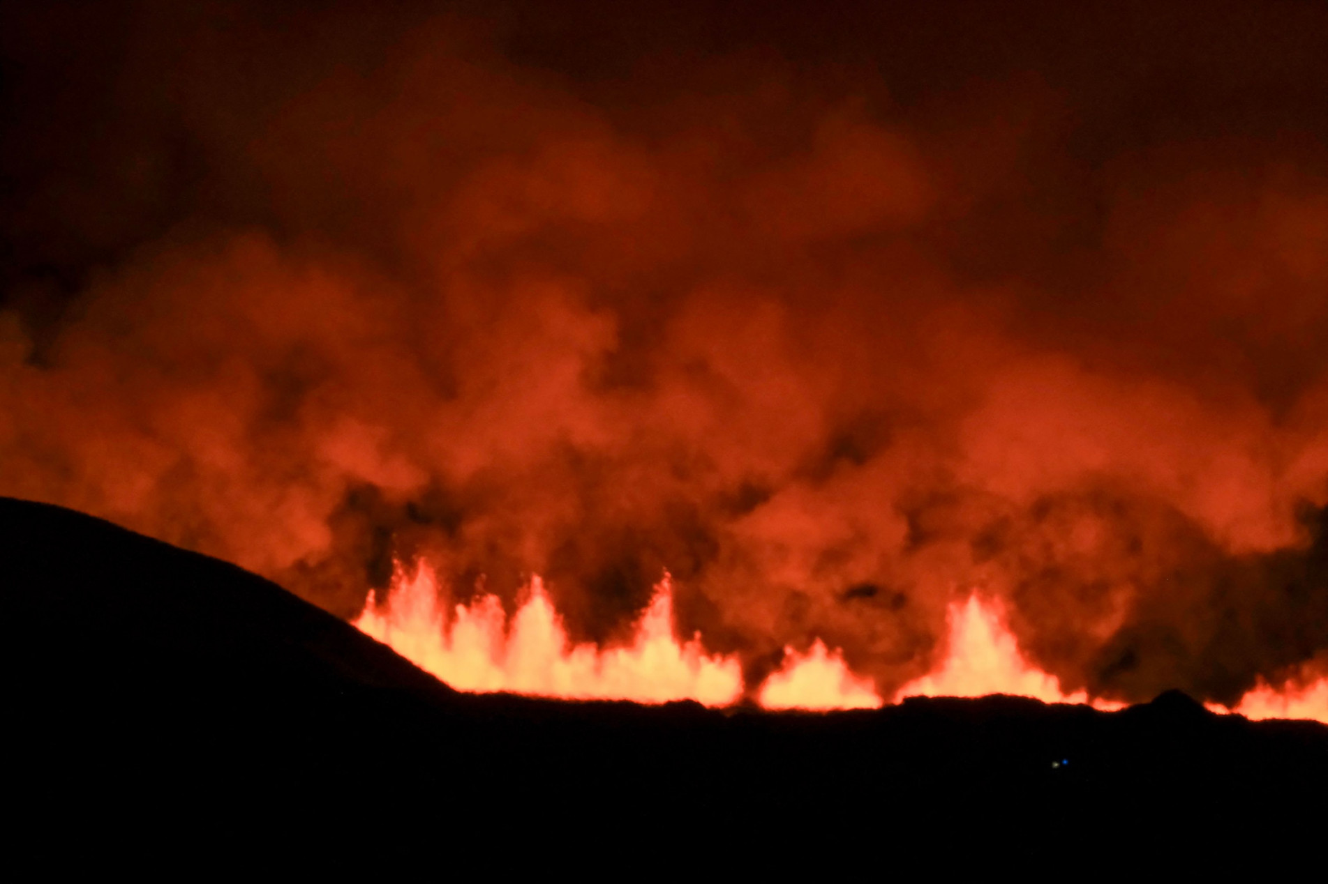 É a terceira erupção do desde o mês de dezembro