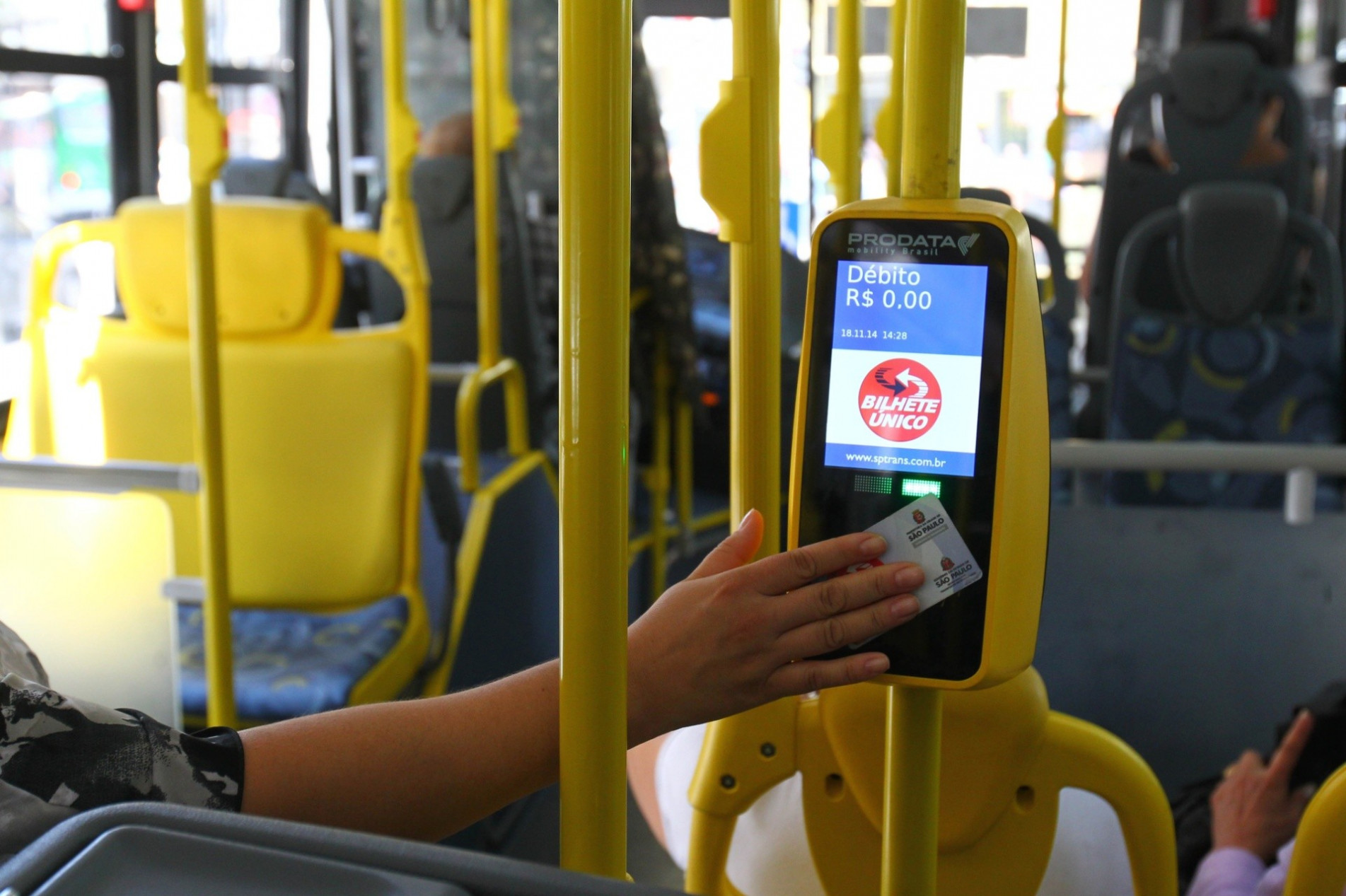 Alunos de escolas públicas têm direito à gratuidade ou à meia tarifa nas linhas metropolitanas