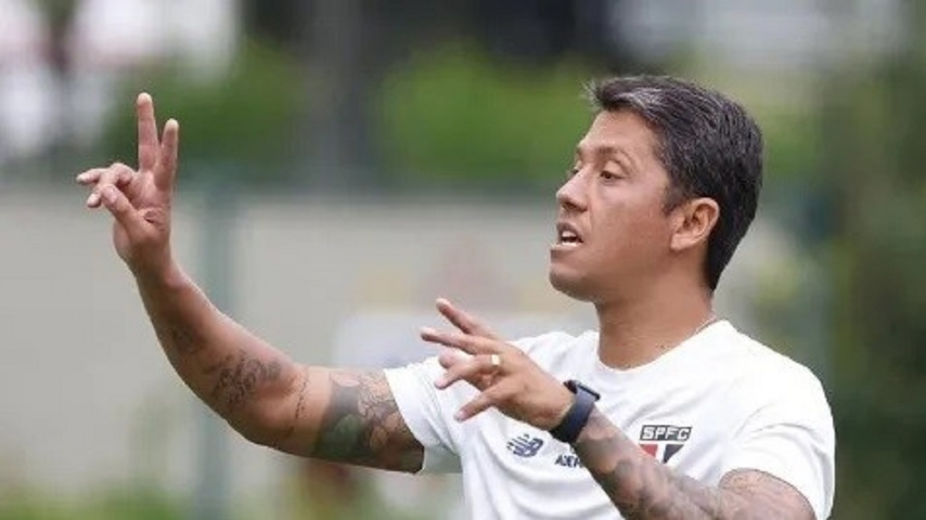 Carpini comemorou vitória contra a Inter, mas agora foca o Palmeiras