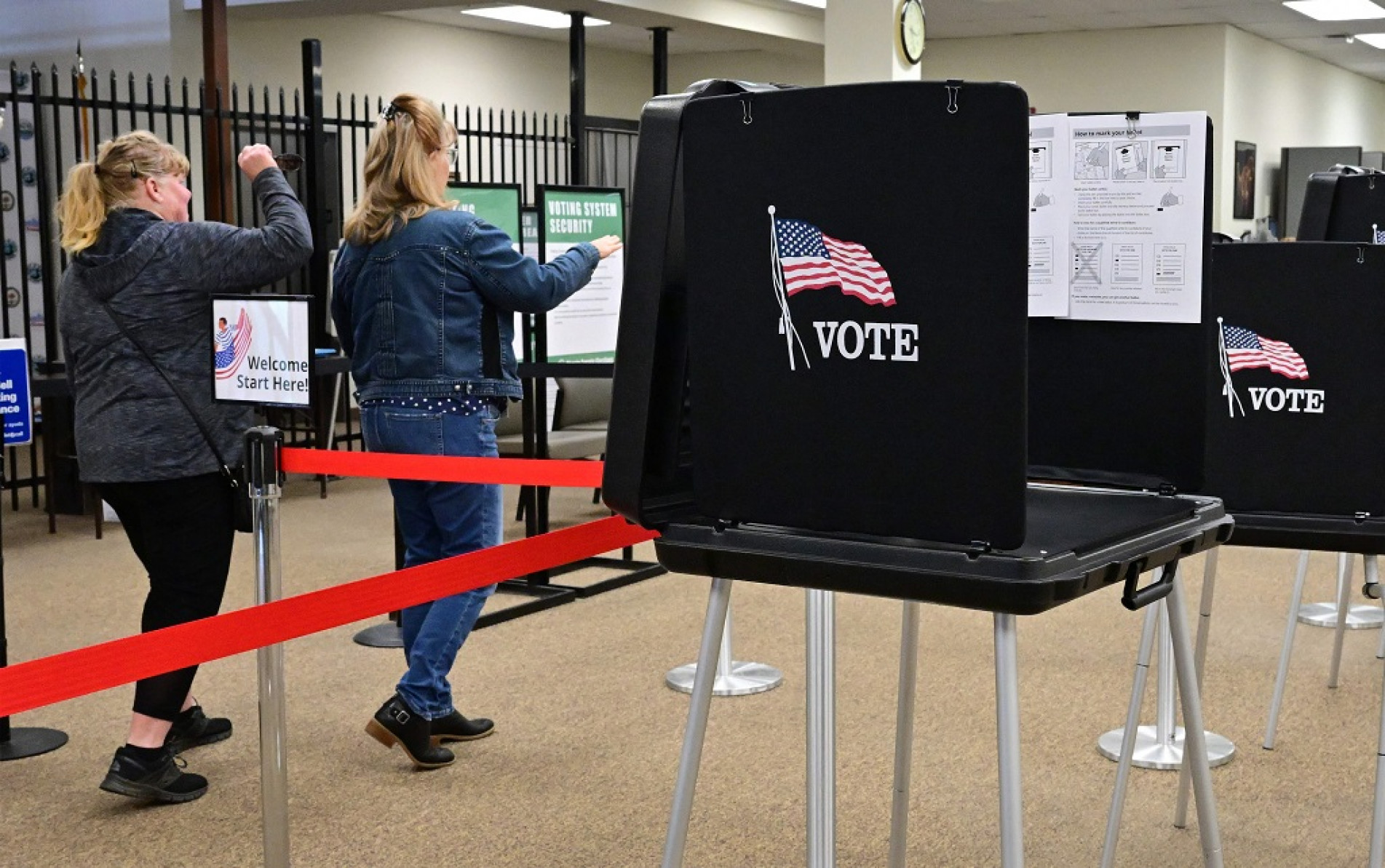 Americanos vão votar hoje (5) em 15 estados e um território