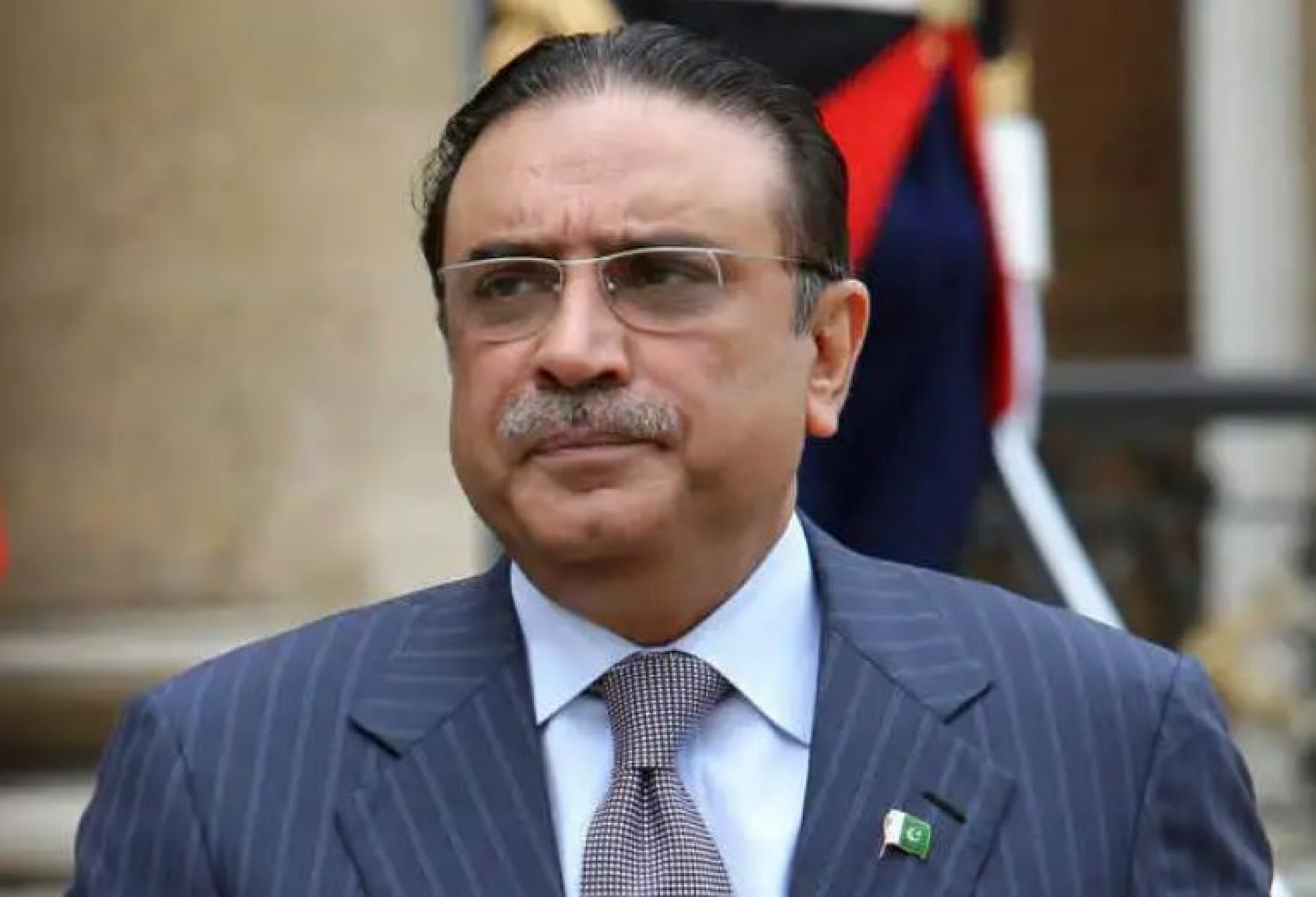 Asif Ali Zardari foi eleito presidente do Paquistão