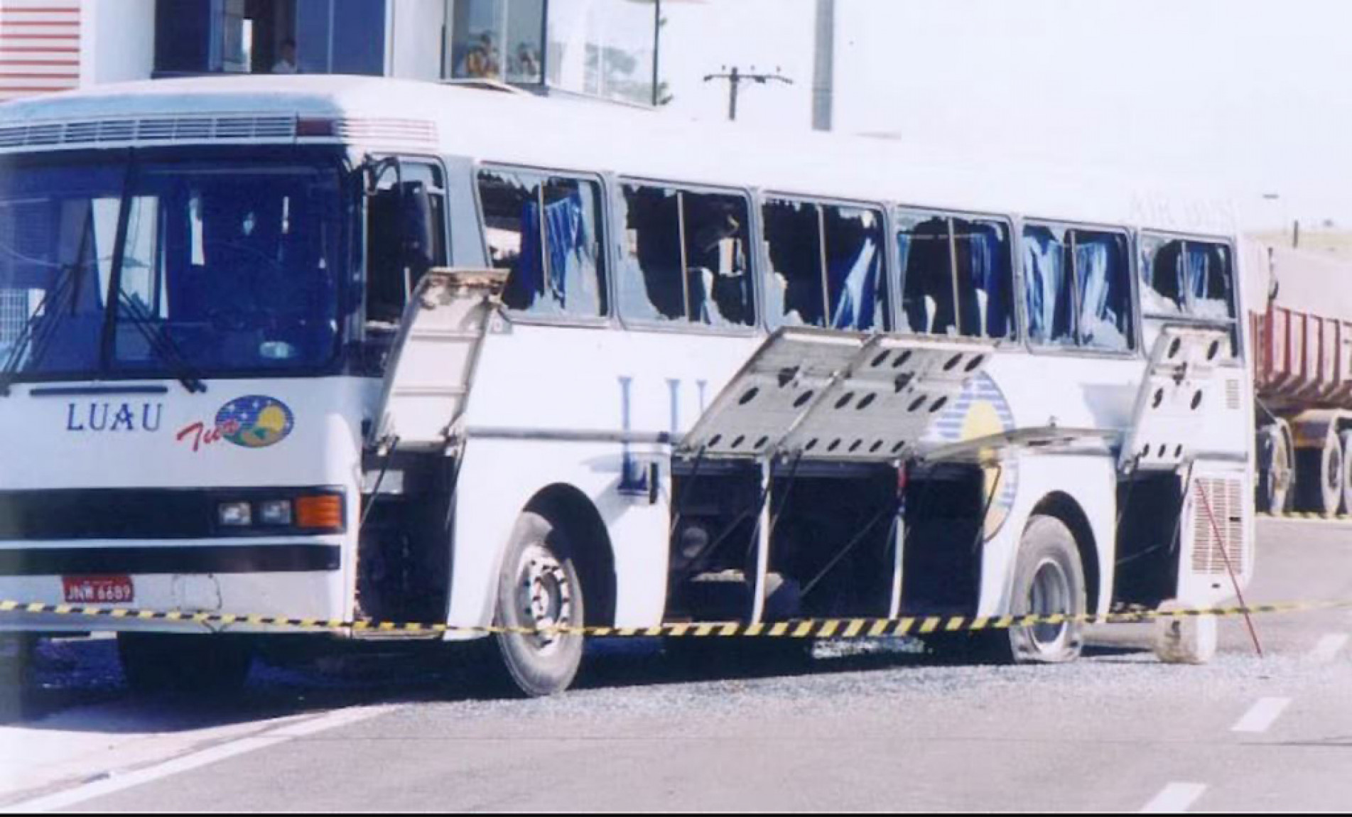 Ônibus onde estavam os mortos foi interceptado na praça de pedágio