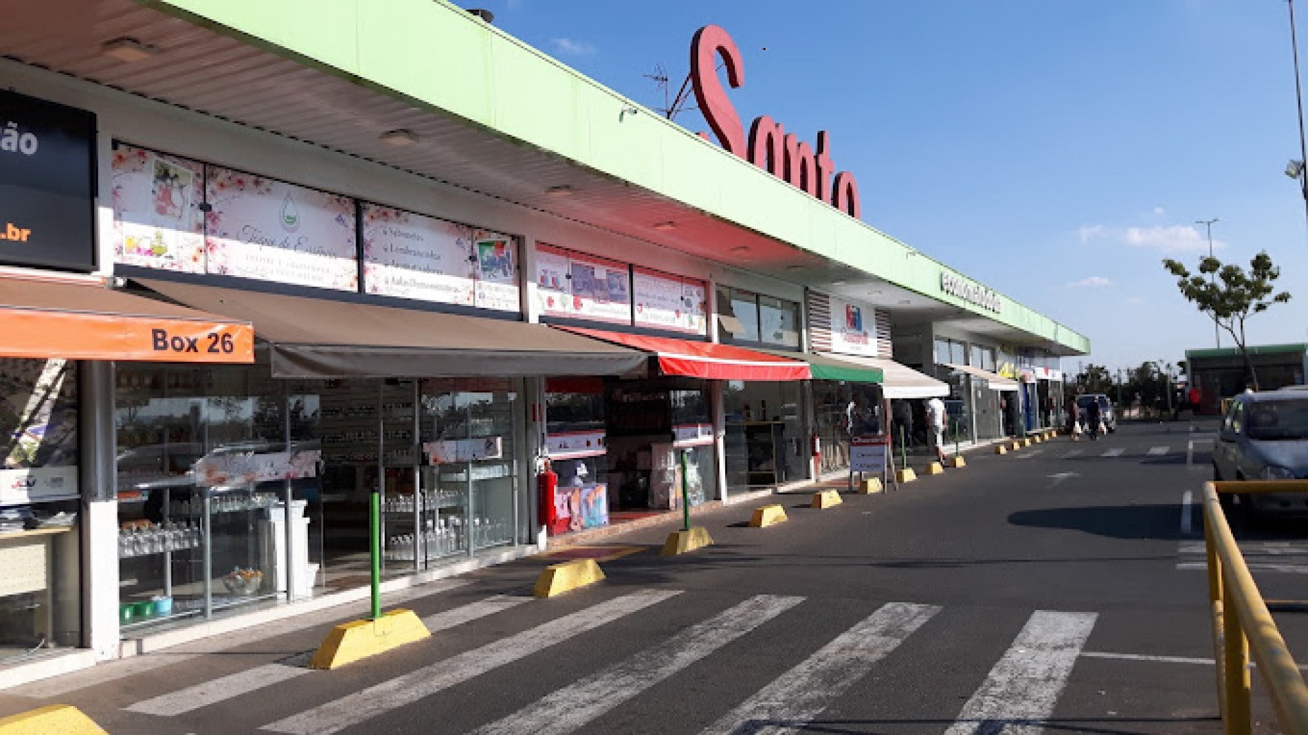 Santo Supermercados Wanel Ville