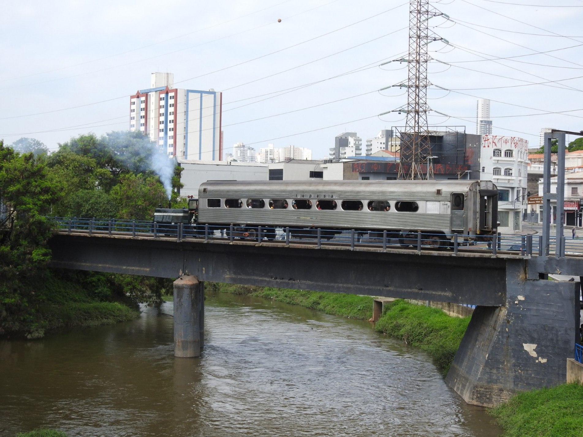 O Trem dos Operários é um projeto turístico-cultural 