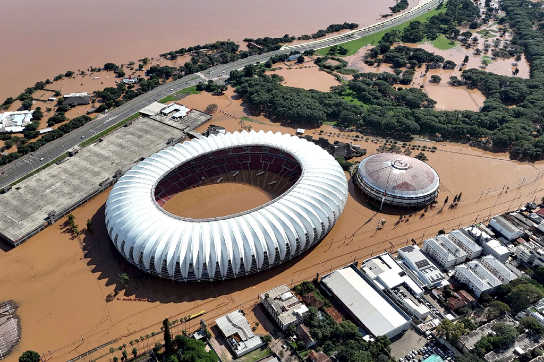 Estádio Beira-Rio fica em Porto Alegre e foi inundado 