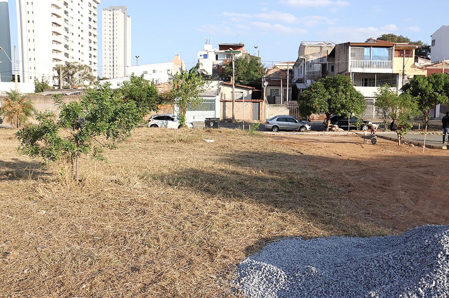 Obras de construção da área de lazer do parque dos Italianos