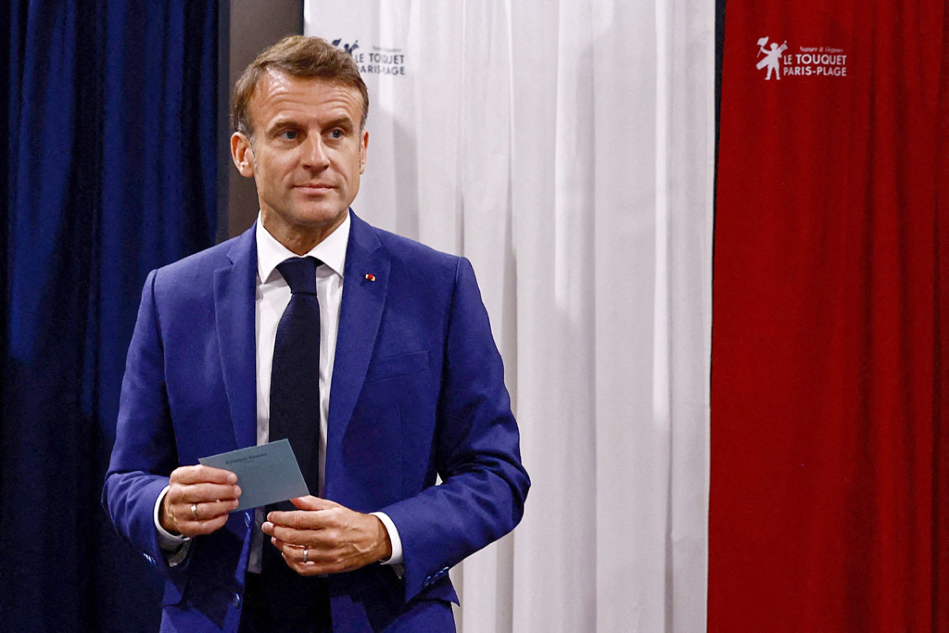 Emmanuel Macron tenta evitar avanço do partido RN
