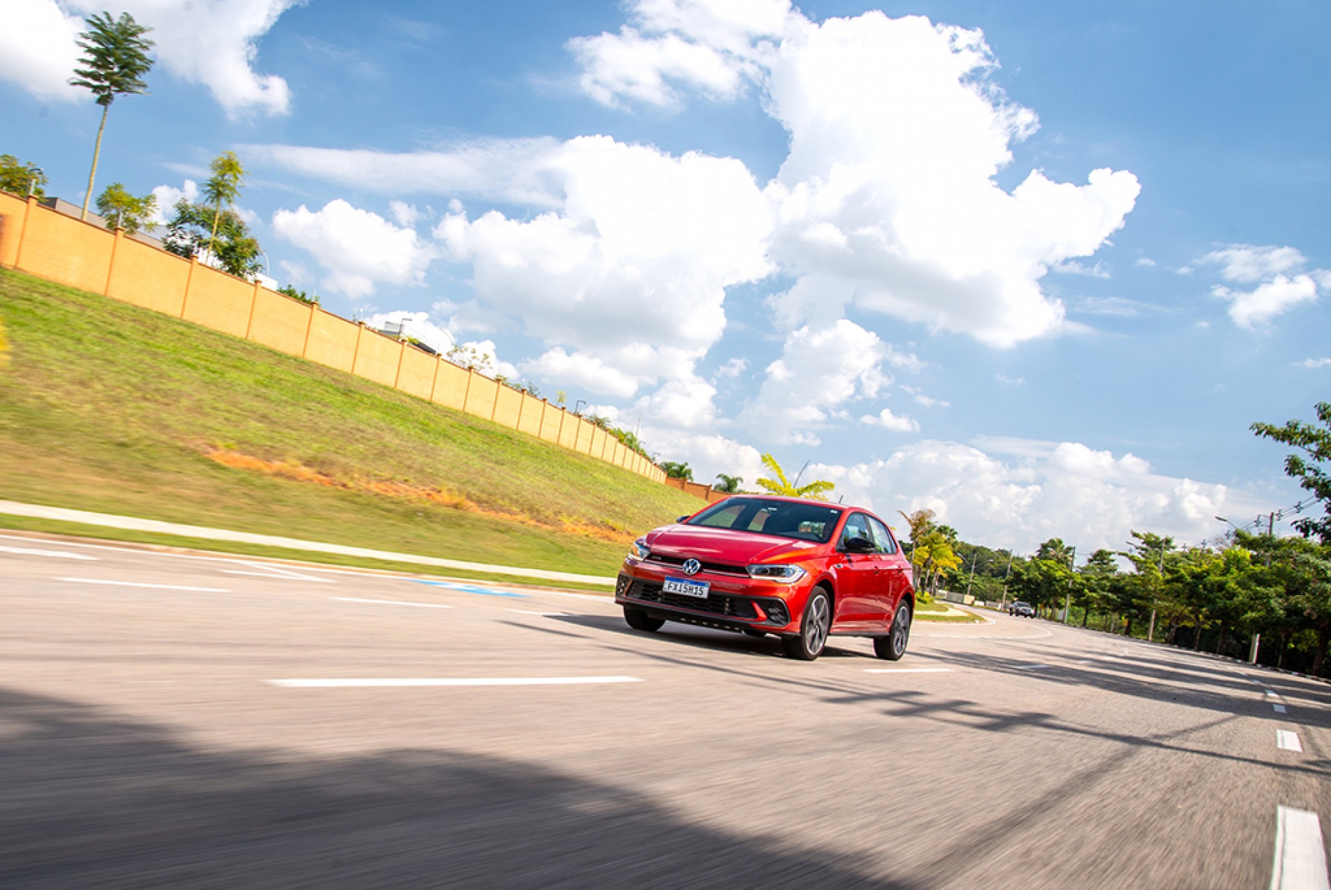 O Polo GTS é equipado com o 1.4 turbo flex de 150 cavalos e 25,5 kgfm de torque
