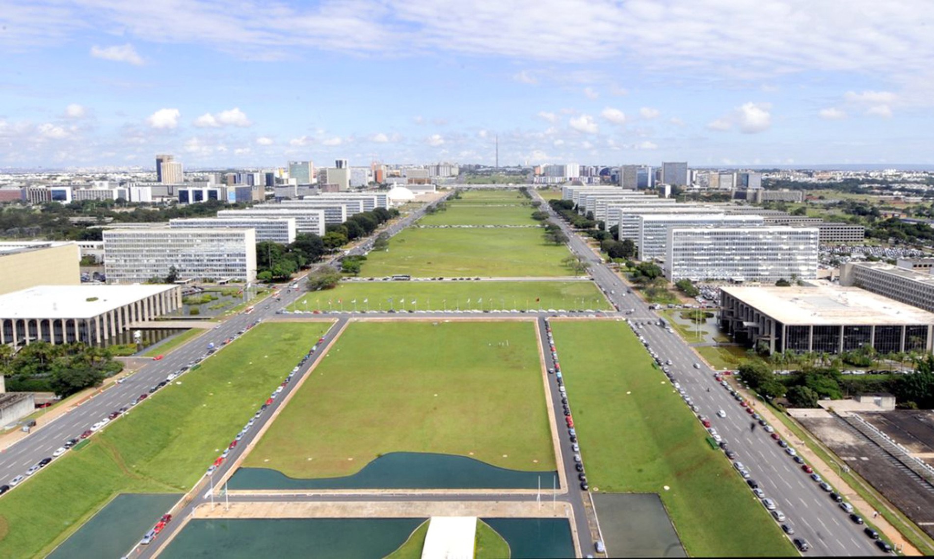 Nove ministérios e dois órgãos do governo foram afetados
