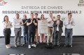 Membros da diretoria da Pacaembu Construtora com autoridades da Caixa e do Governo do Estado de São Paulo durante o descerramento da placa - Divulgação