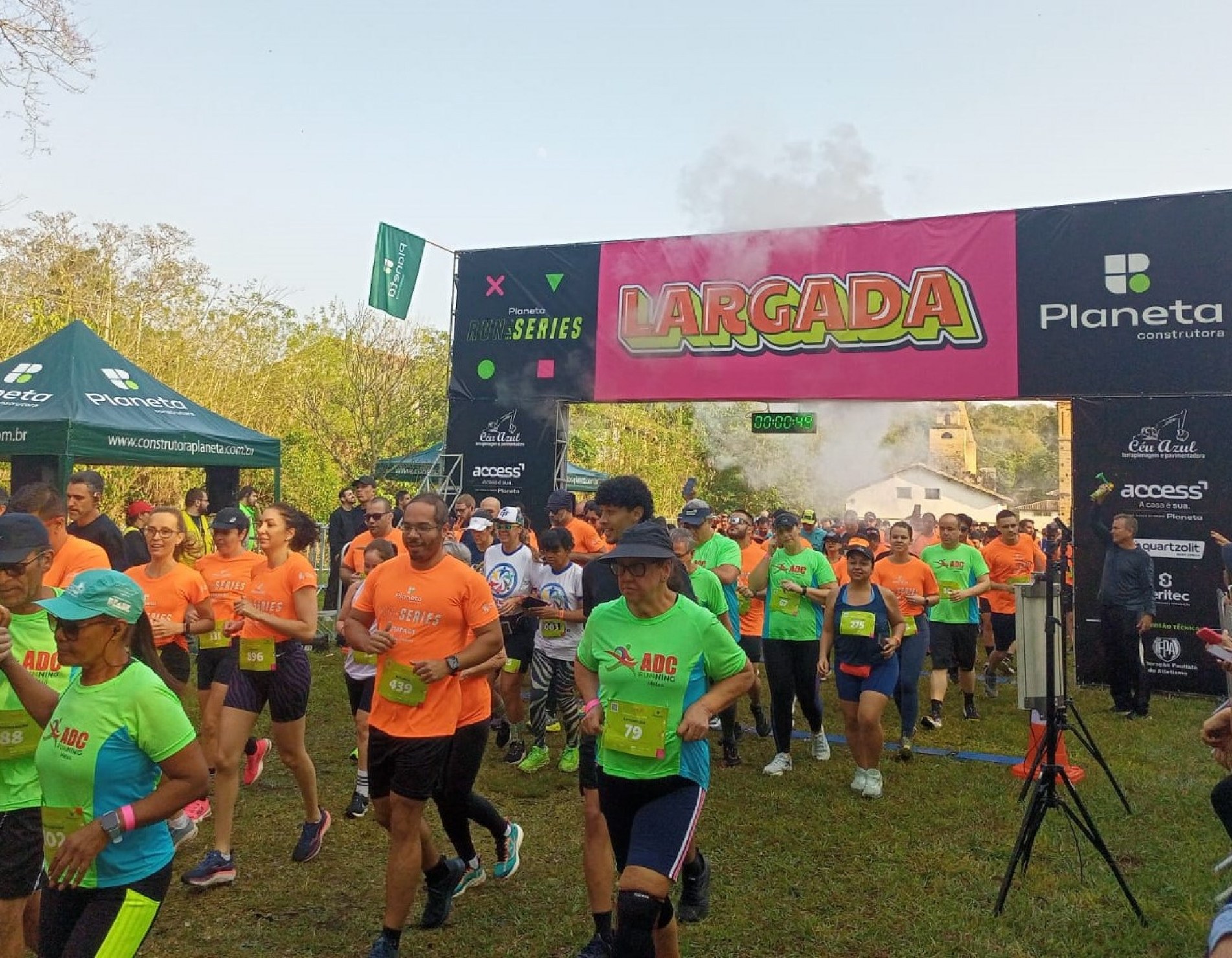 Mais de 1.500 atletas disputaram a terceira e última etapa da prova Planeta Run Series 2024