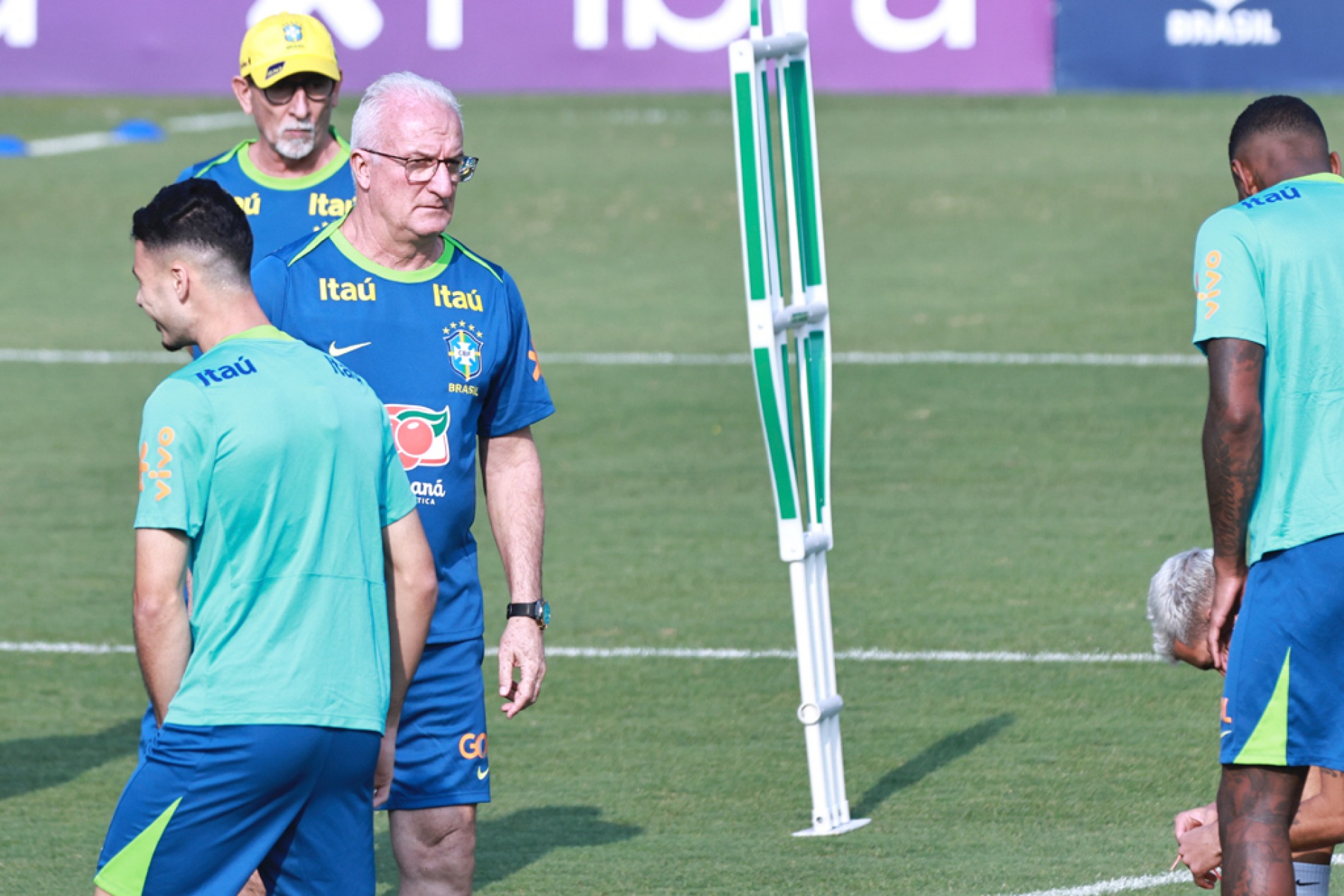 Jogadores se apresentaram ontem e treinaram no CT do Palmeiras, em São Paulo
