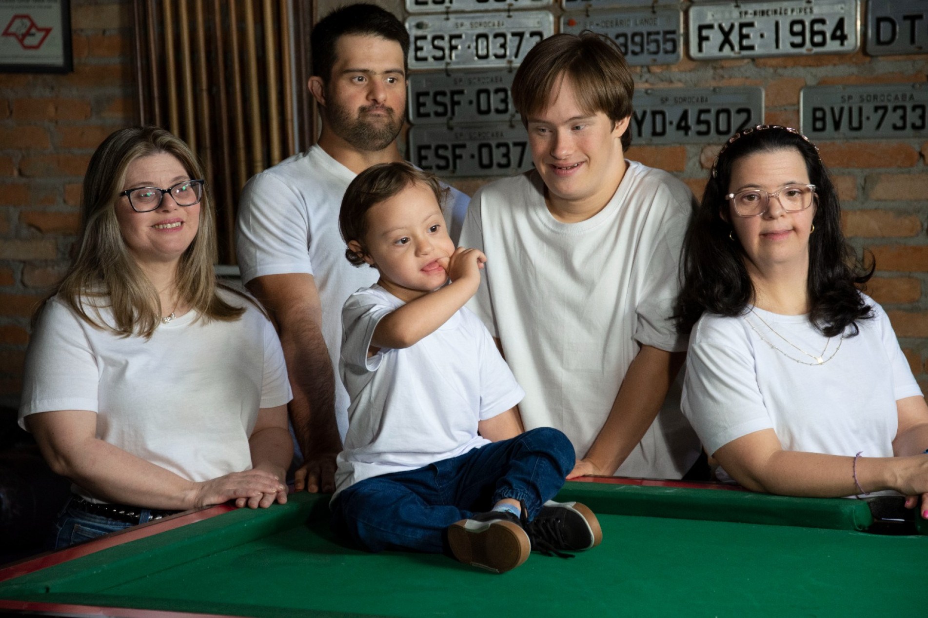 Mônica, Pedro, Gabriel, Bruna e o bebê Levy