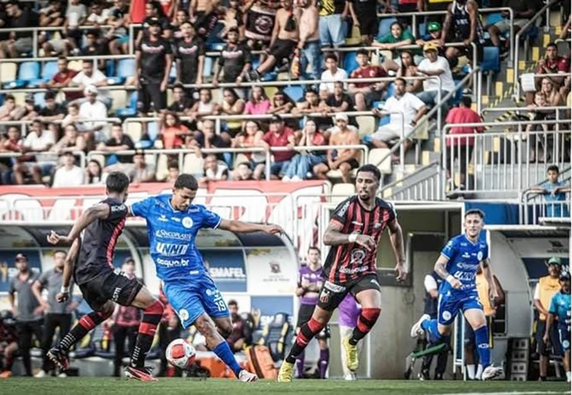 Gramado do Estádio Municipal Prefeito Gabriel Marques da Silva é outra queixa do técnico do Bentinho
