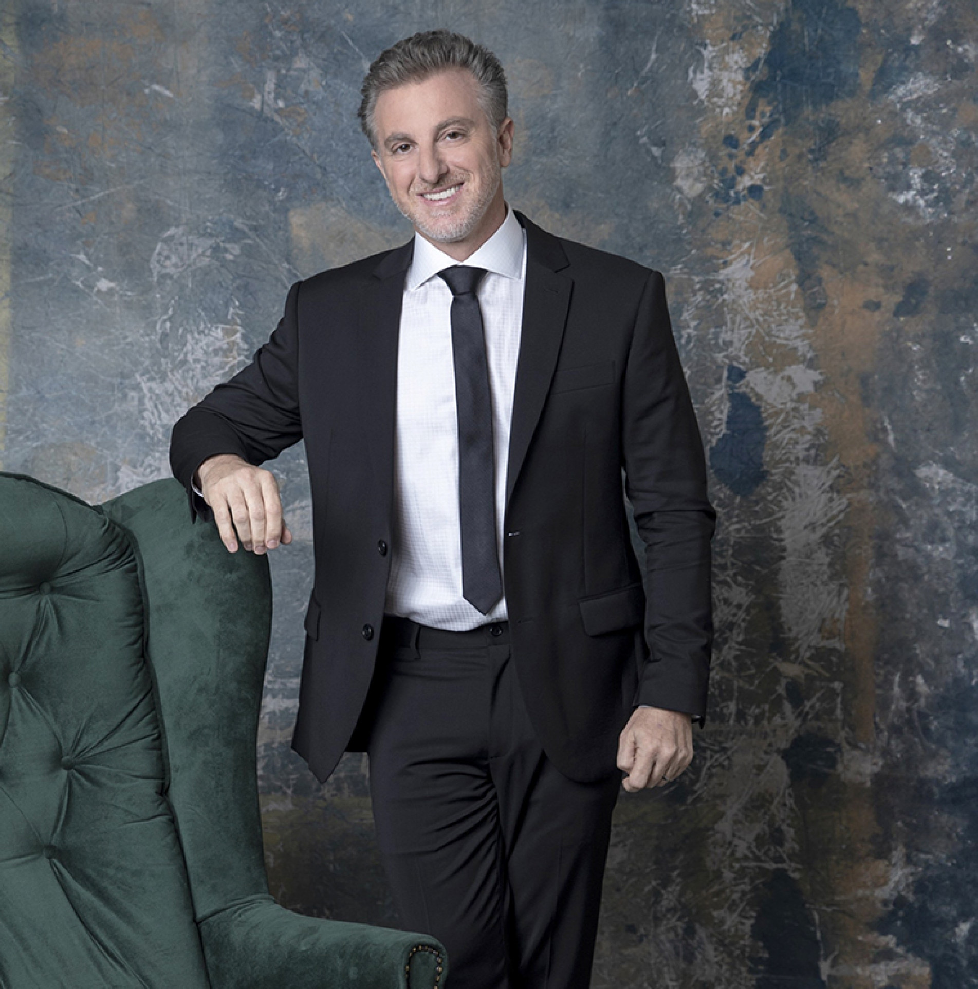 Luciano Huck terá novas atrações em seu programa 
