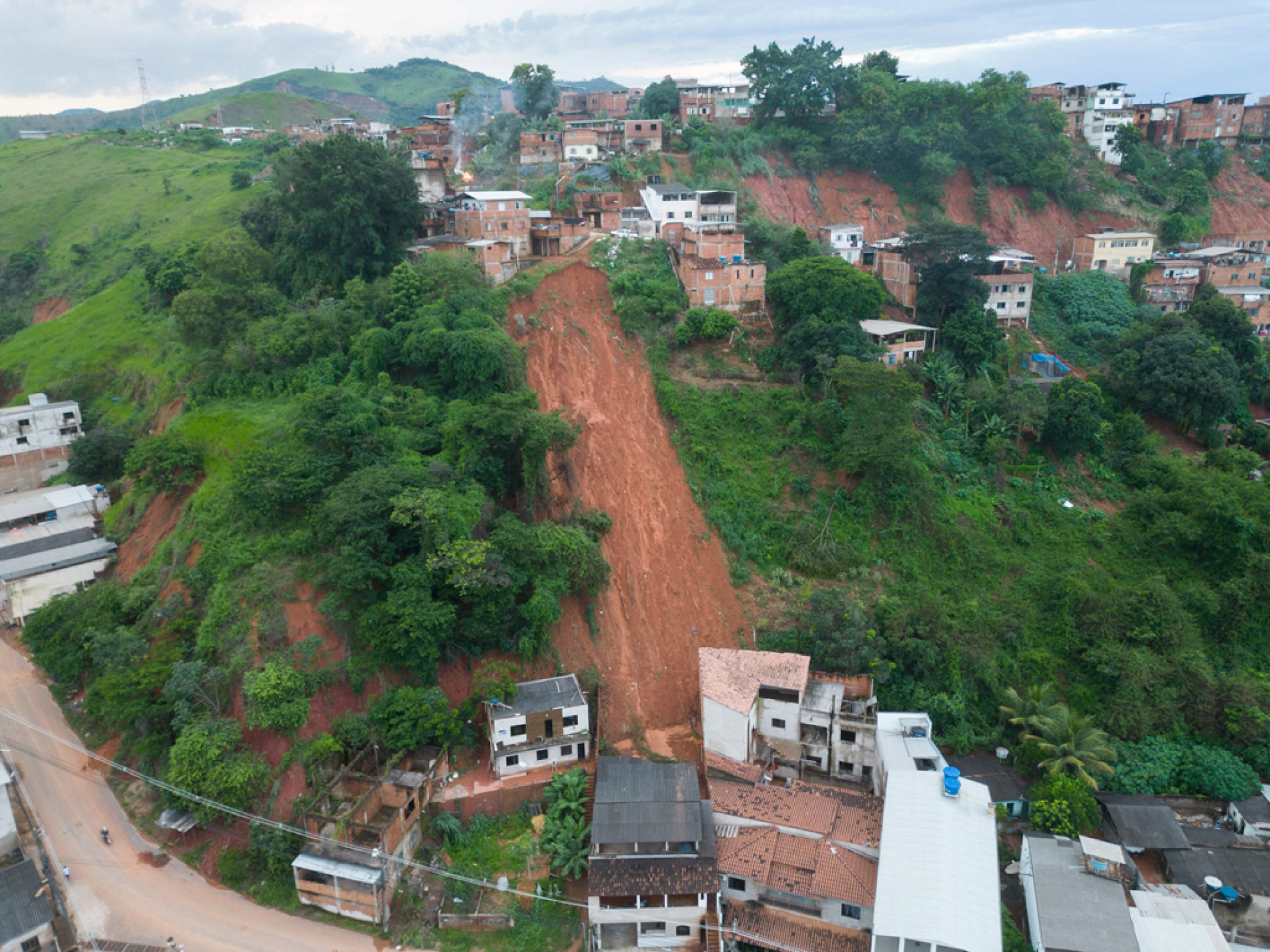 Ao todo, 150 pessoas tiveram de sair de suas casas